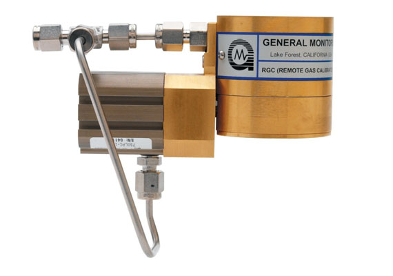 The High Temp Remote Gas Calibrator (RGC-HT) allows the calibration gas to be applied to the catalytic bead sensor from easily accessible locations. The RGC-HT is used for blocking ambient air and redirecting methane or other light hydrocarbon gases to the catalytic bead sensor for calibration or testing sensor accuracy in various environments. The RGC-HT tests or calibrates the General Monitors Catalytic Bead sensor with 50% LEL methane or other light hydrocarbon gas. The unit is capable of calibrating and detecting gases in various wind conditions (up to 45 mph) and temperatures (up to 200°C when used with high temperature sensor).
